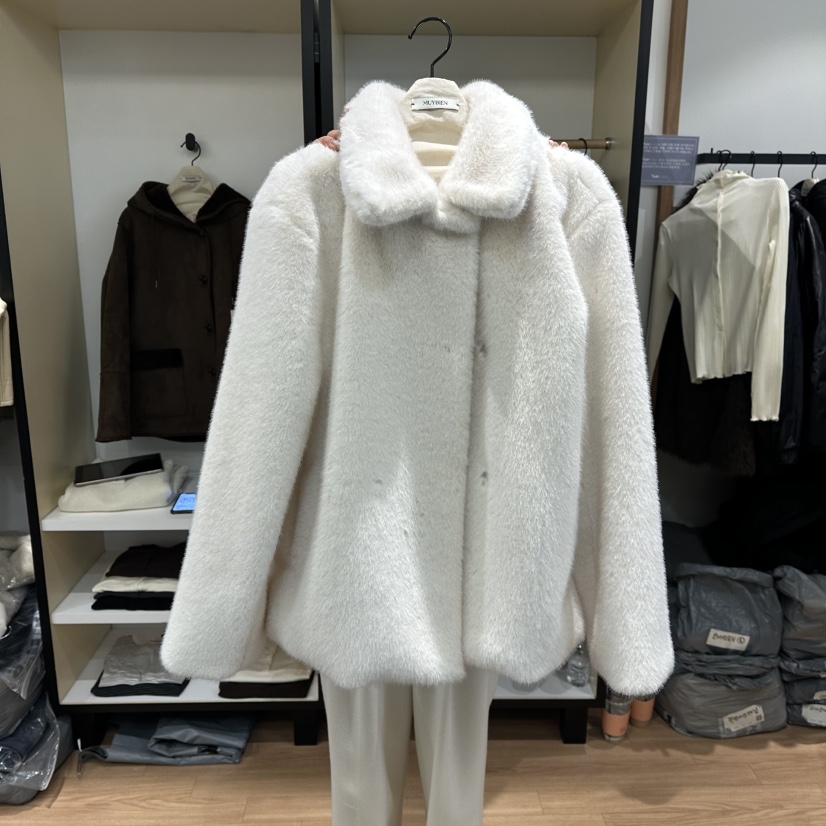 MUYBIEN東大門㊣代購女士新品真品休閑熱賣人氣短款大衣貂皮MUYBIEN短款大衣圖色2