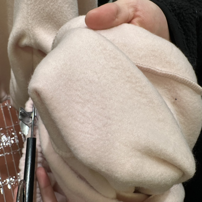 E/E/E韓國代購㊣女裝新款人氣25秋冬半身裙中短裙羊毛保暖柔軟E/E/E半身裙/中短裙