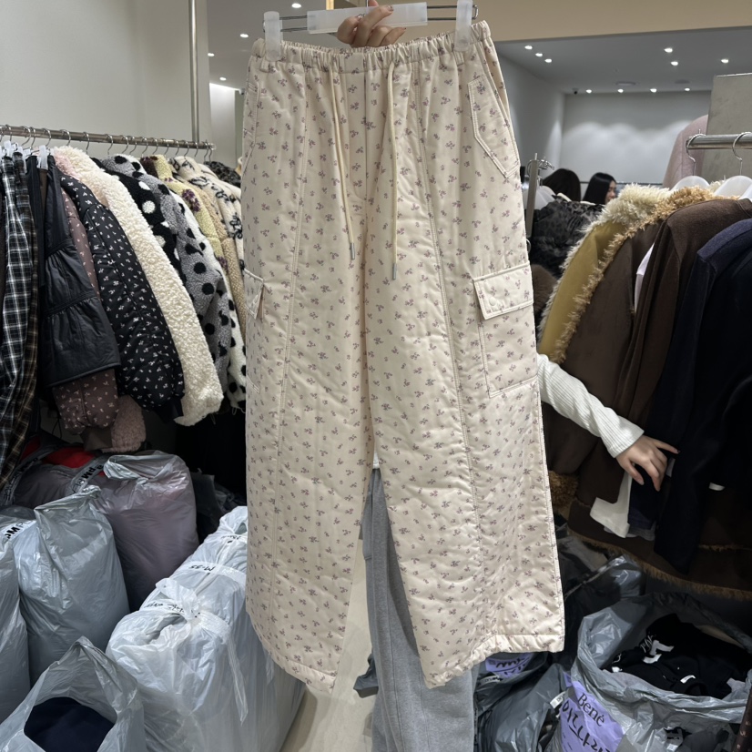 BENE韓國直郵㊣女裝新款推薦熱賣職業人氣真品休閑褲花朵絎縫BENE休閑褲圖色1