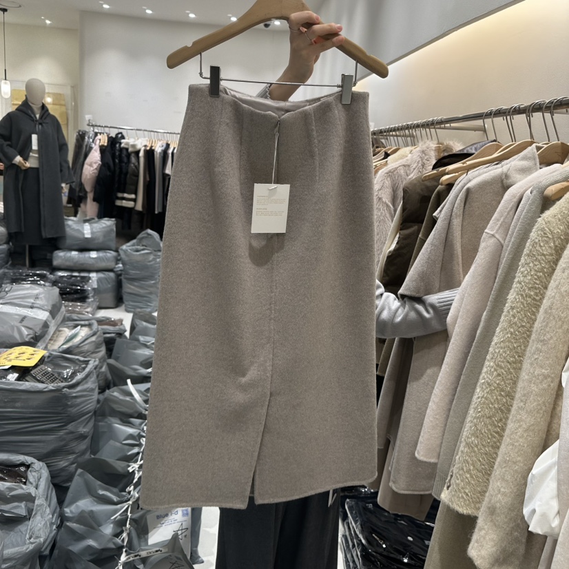 BLUEI-D韓國代購㊣女士新品真品職業25秋冬熱賣時尚人氣長裙Blue i-d長裙