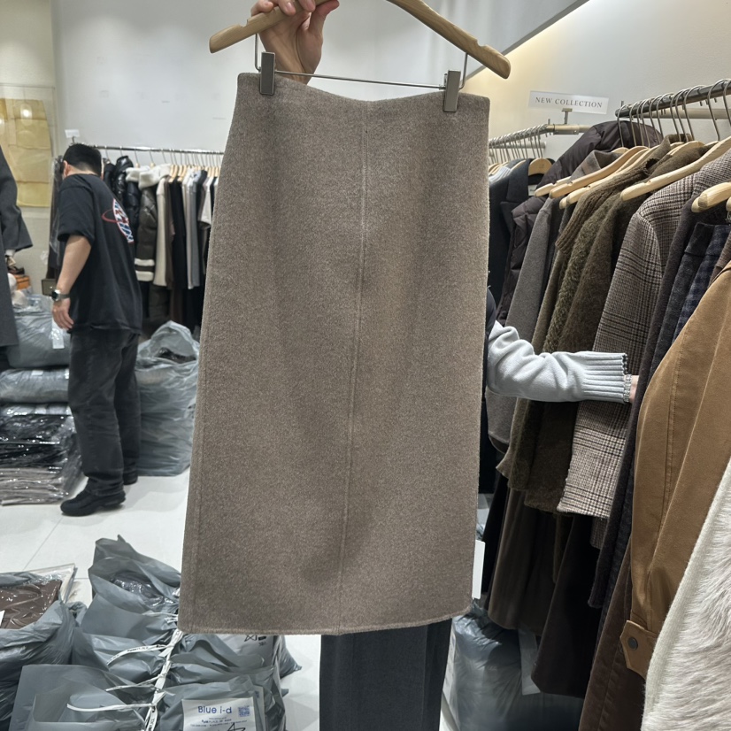 BLUEI-D韓國代購㊣女士新品真品職業25秋冬熱賣時尚人氣長裙Blue i-d長裙圖色2棕色