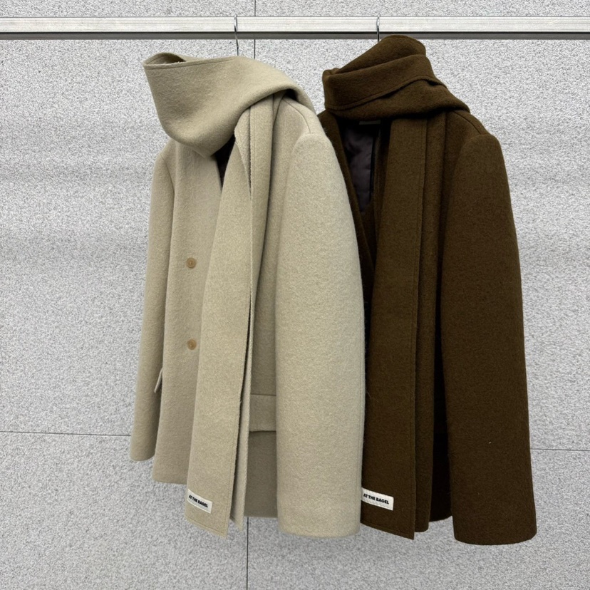 AT THE BAGEL韓國直郵㊣女士新款職業熱賣套裝含圍巾兩件套AT THE BAGEL套裝