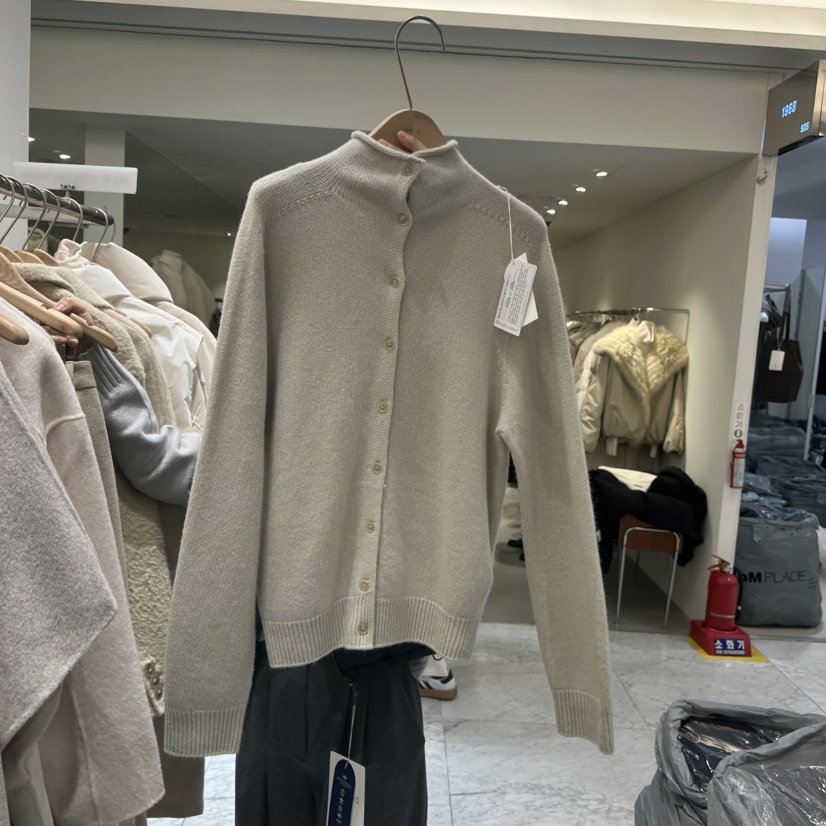 BLUEI-D韓國直郵㊣女士新品休閑25秋冬真品熱賣人氣推薦毛衣Blue i-d毛衣圖色1米色