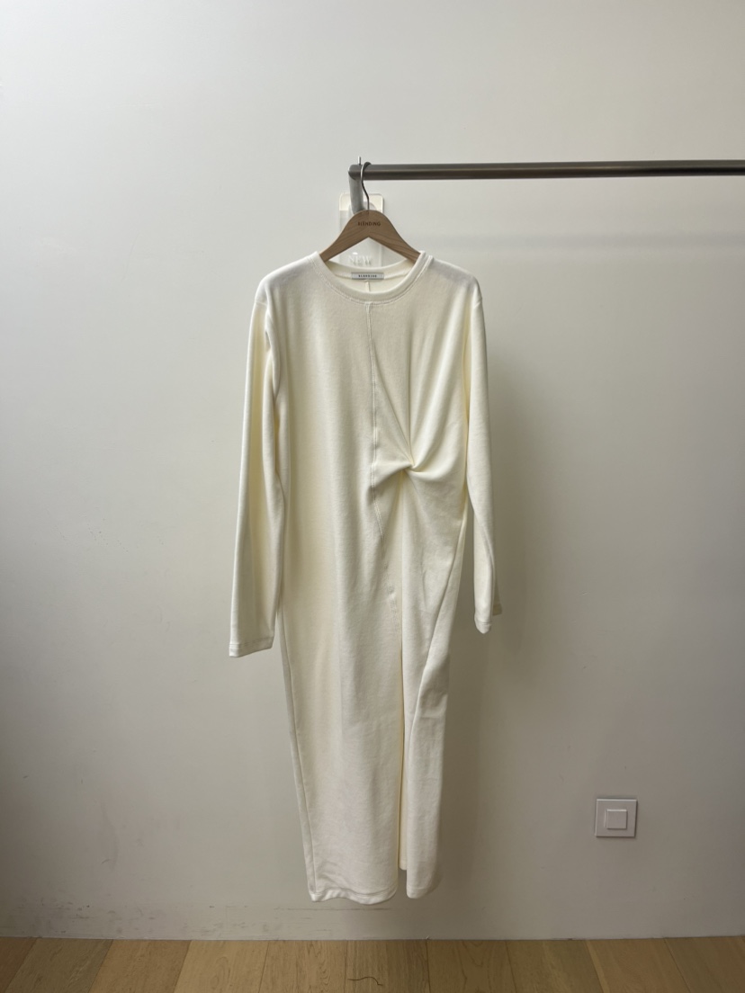 BLENDING-p韓國直郵㊣女裝新品人氣真品25秋冬熱賣推薦連衣裙BLENDING-p連衣裙圖色1