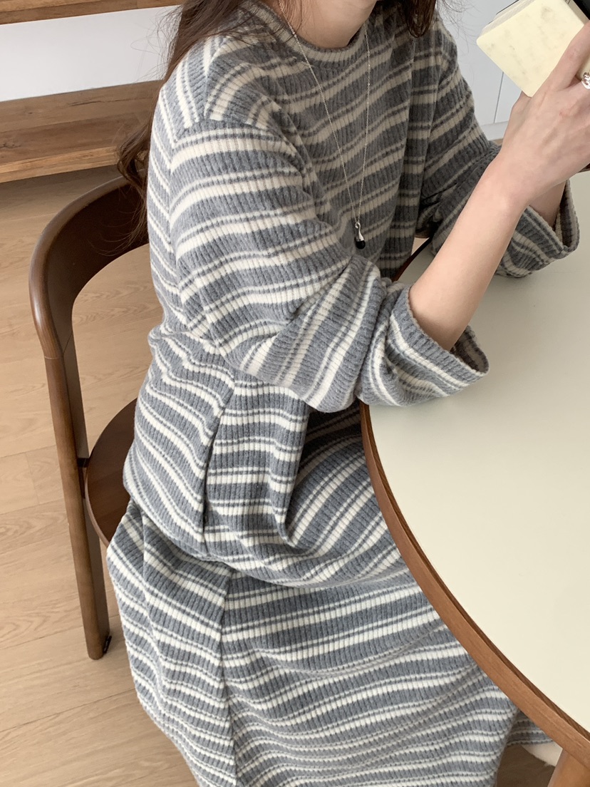 PLANTS ON GRAY東大門㊣直郵女裝新品推薦休閑職業連衣裙PLANTS ON GRAY連衣裙