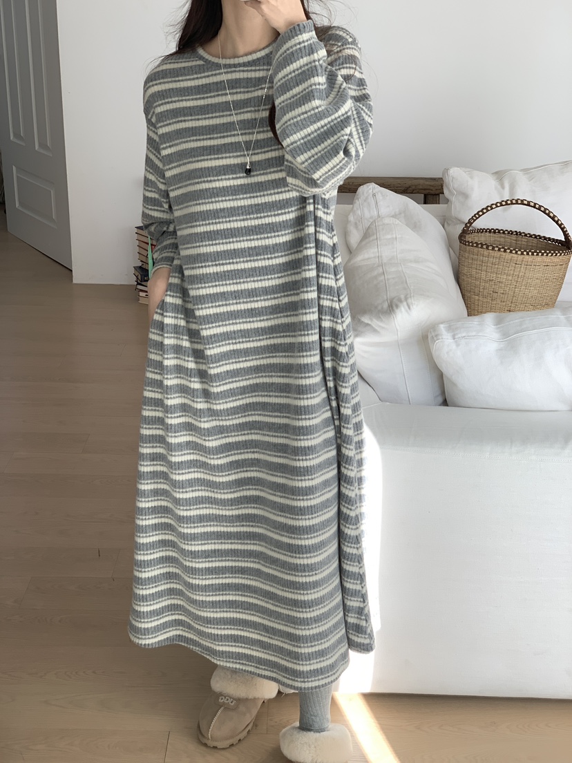 PLANTS ON GRAY東大門㊣直郵女裝新品推薦休閑職業連衣裙PLANTS ON GRAY連衣裙圖色1