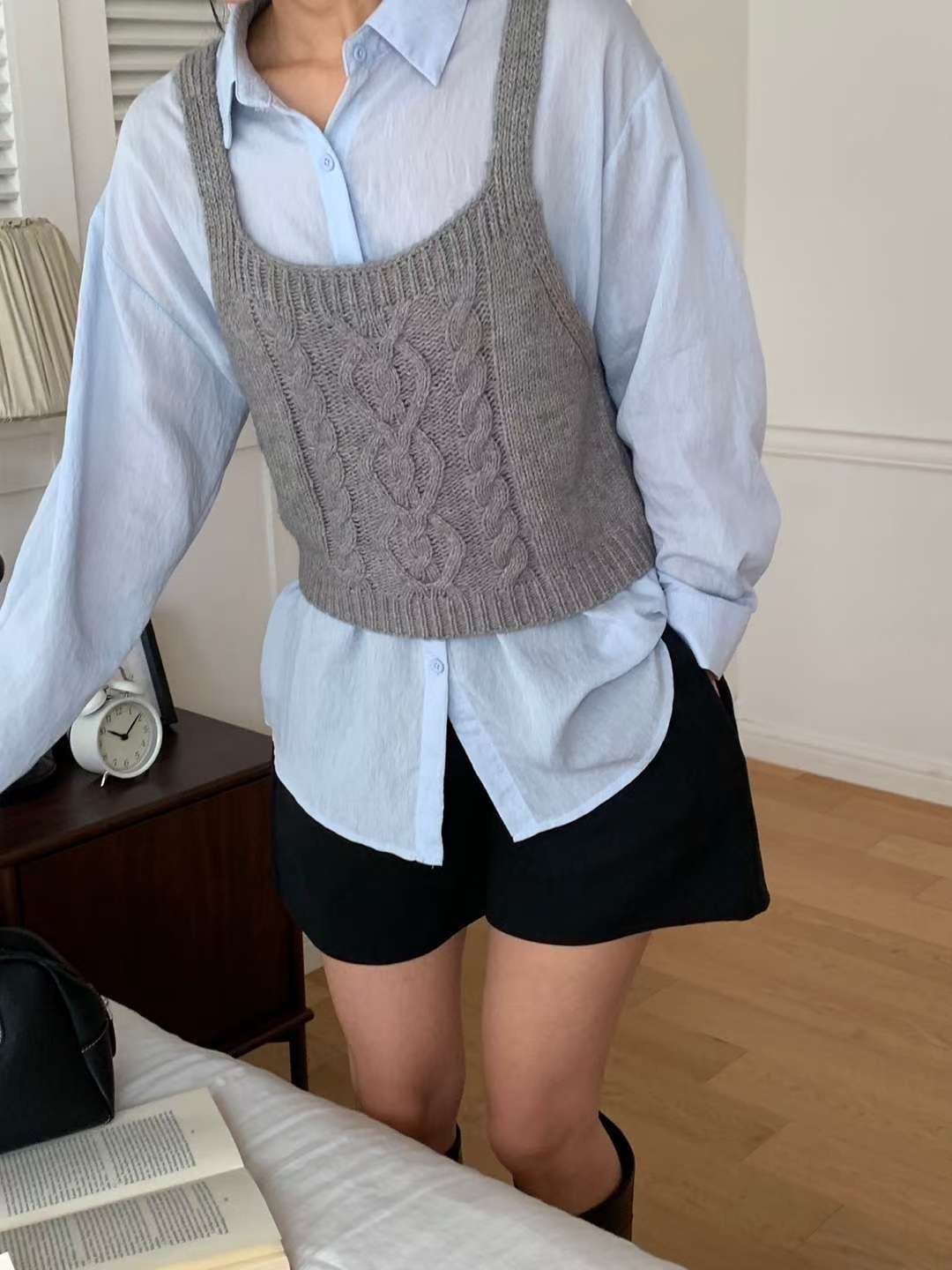 EROOM東大門㊣代購女裝新品真品人氣熱賣休閑吊帶背心不含內搭EROOM吊帶/背心圖色2