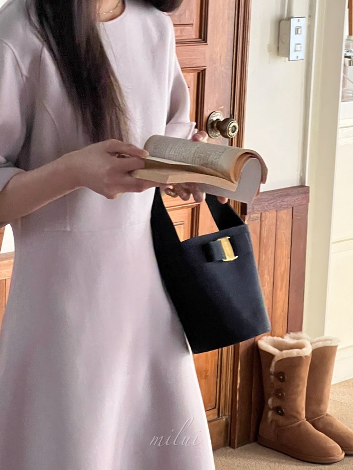 MILUI東大門㊣代購女裝新品時尚休閑人氣推薦25秋冬真品連衣裙MILUI連衣裙