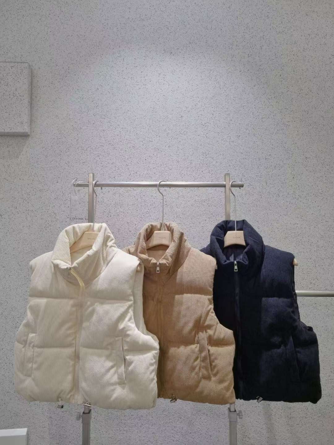 EROOM東大門㊣實拍女士新品推薦真品時尚人氣職業熱賣休閑馬甲EROOM馬甲