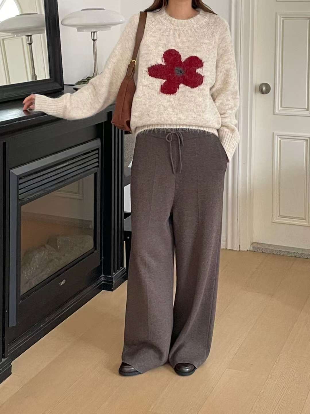 EROOM韓國代購㊣女士新款25秋冬時尚休閑真品人氣職業毛衣花朵EROOM毛衣