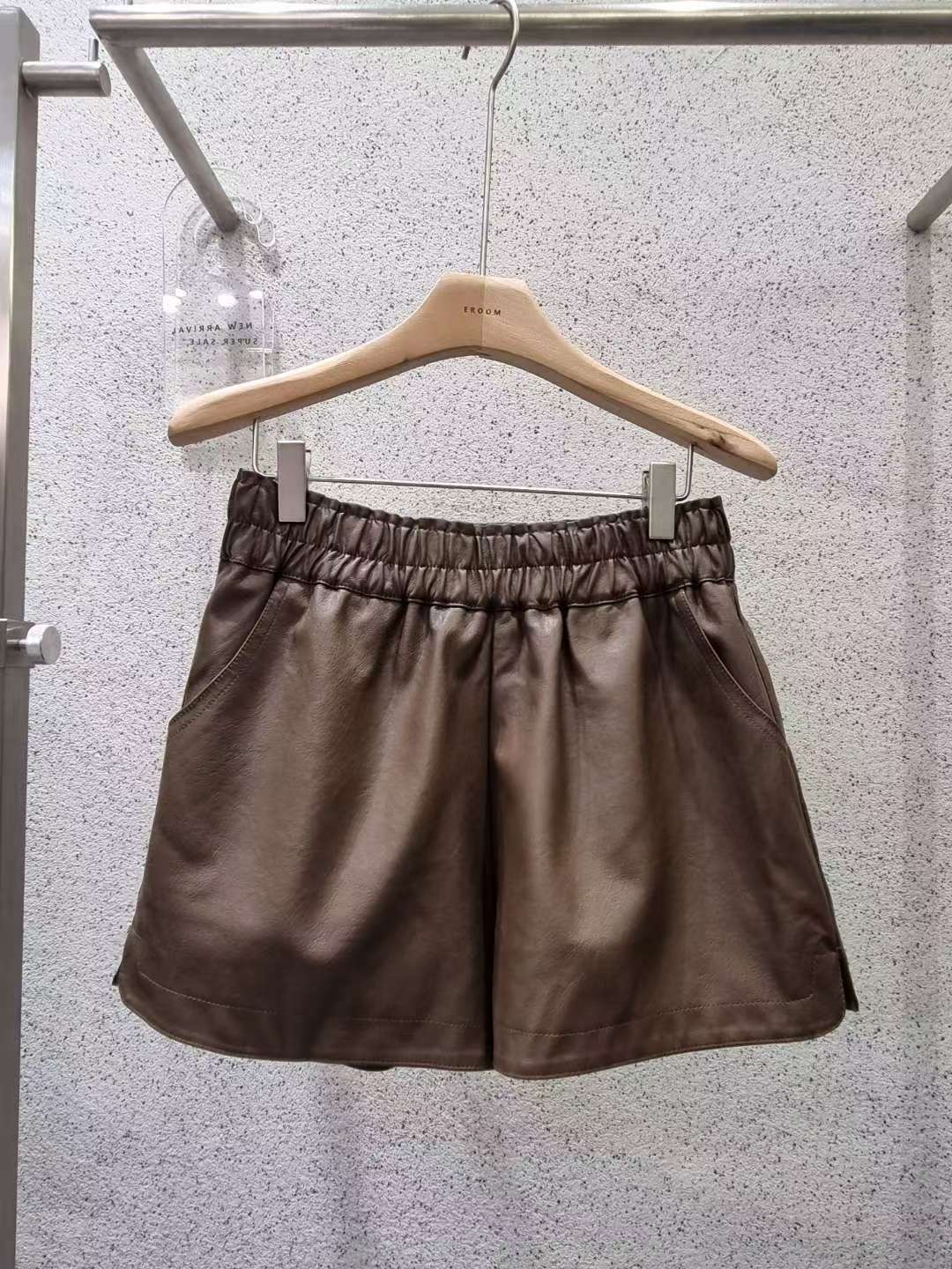 EROOM東大門㊣實拍女裝新品25秋冬人氣推薦休閑職業真品短褲EROOM短褲圖色1