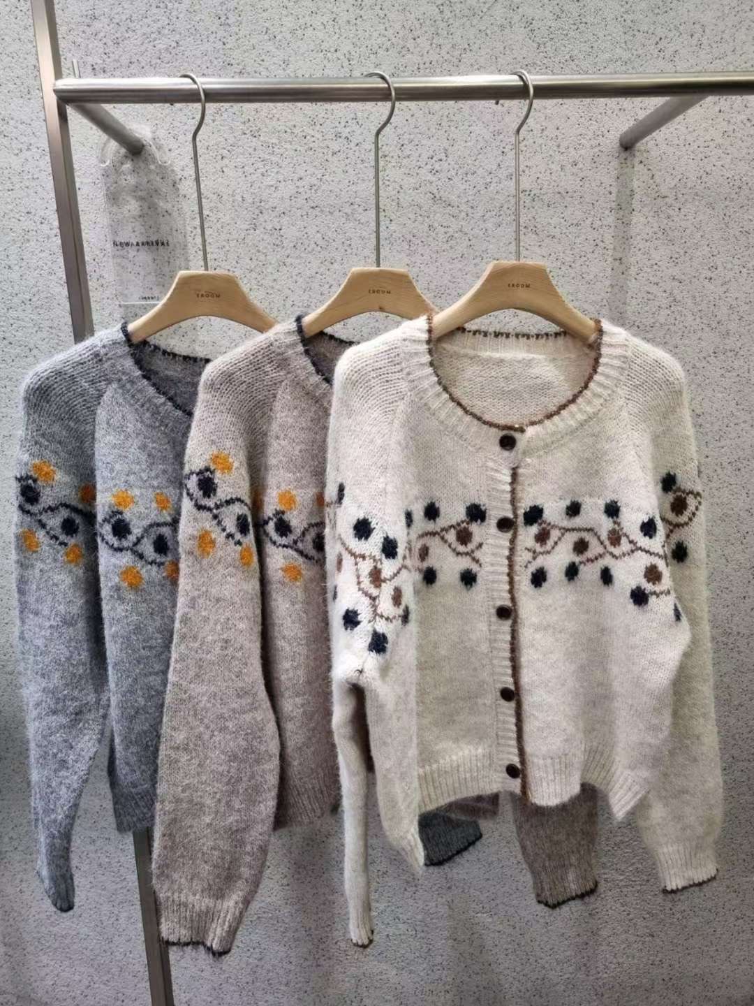 EROOM東大門㊣實拍女裝新款人氣休閑推薦時尚職業針織衫羊毛衫EROOM針織衫圖色2左二色