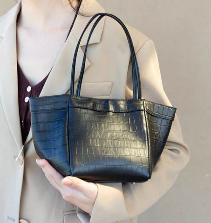 TROUVAILLE韓國代購㊣女士新款休閑時尚推薦手拿包腋下包牛皮TROUVAILLE手拿包/腋下包