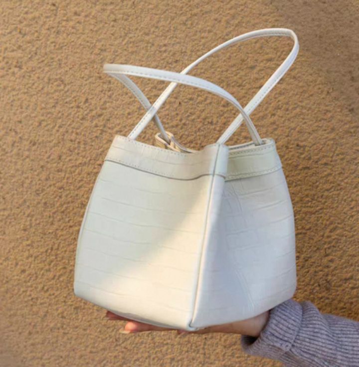 TROUVAILLE韓國代購㊣女士新款休閑時尚推薦手拿包腋下包牛皮TROUVAILLE手拿包/腋下包