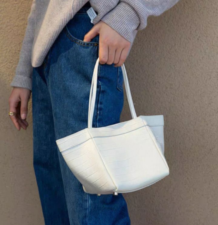 TROUVAILLE韓國代購㊣女士新款休閑時尚推薦手拿包腋下包牛皮TROUVAILLE手拿包/腋下包