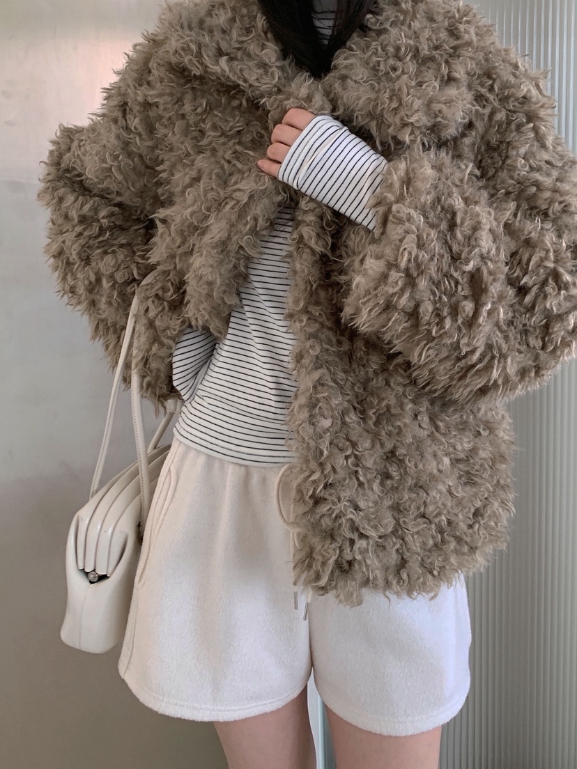 ZITTEN東大門㊣直郵女裝新品推薦25秋冬熱賣人氣休閑時尚夾克ZITTEN夾克