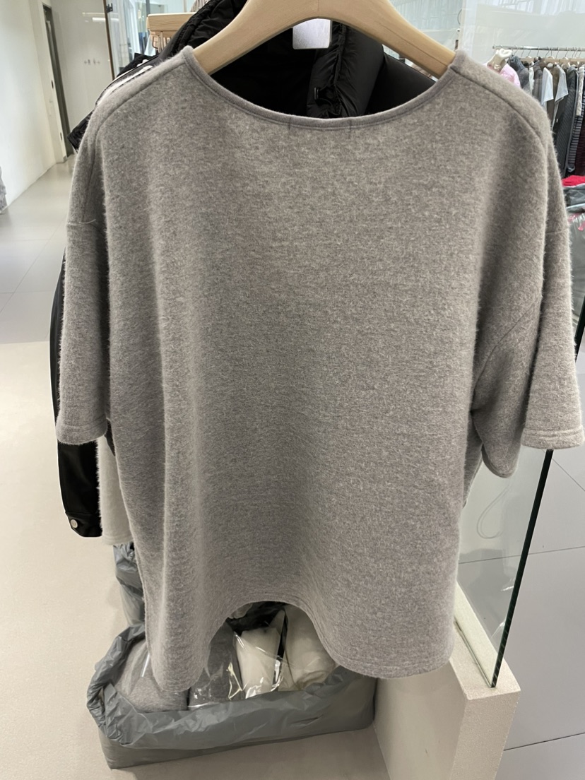 NOB東大門㊣實拍女士新款休閑熱賣真品25秋冬時尚推薦人氣T恤NOBT恤