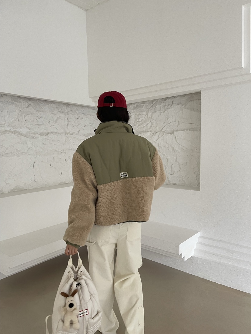 REIZ東大門㊣直郵女士新品人氣休閑真品職業熱賣時尚短款棉服REIZ短款棉服