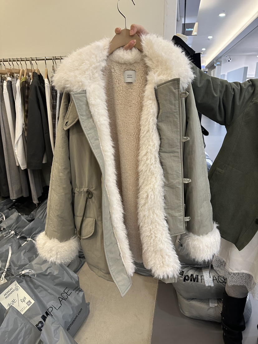 MONDAYMORING東大門㊣實拍女士新款職業時尚熱賣人氣長款棉服MONDAYMORING長款棉服圖色1