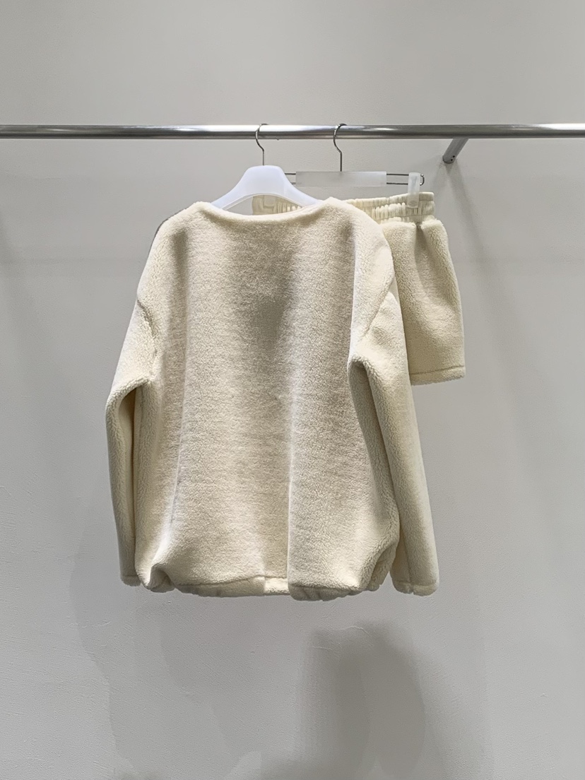 LOVE MOMENT東大門㊣代購女士新款職業推薦25秋冬套裝羊毛套裝LOVE MOMENT套裝