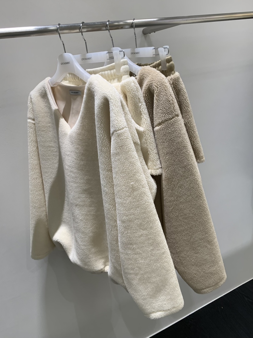 LOVE MOMENT東大門㊣代購女士新款職業推薦25秋冬套裝羊毛套裝LOVE MOMENT套裝