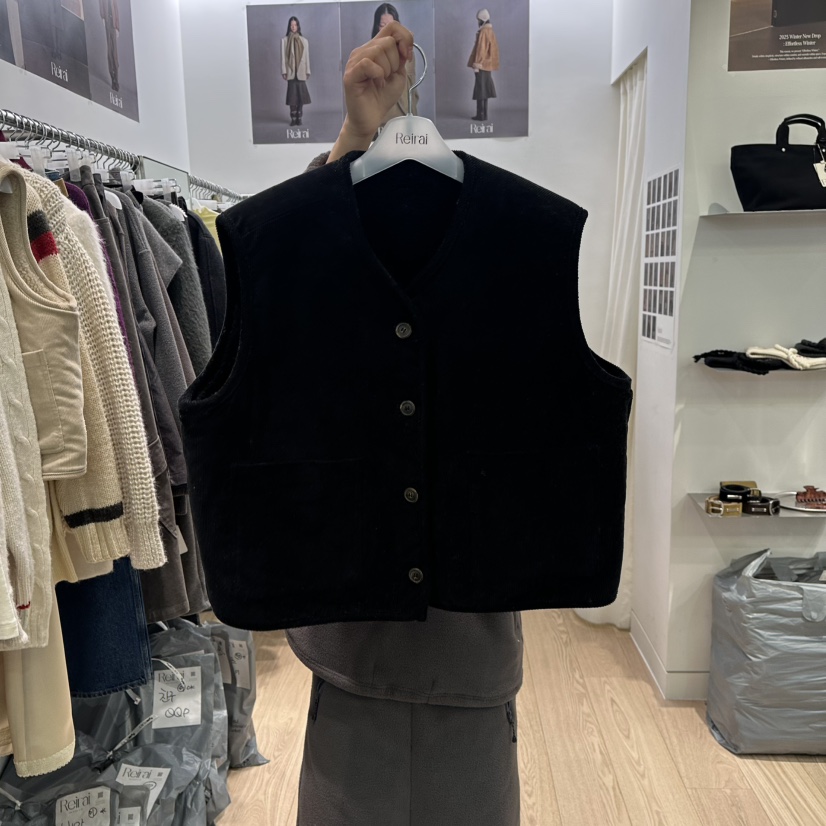 REIRAI東大門㊣實拍女士新款人氣時尚熱賣馬甲里外穿毛皮雙面Reirai馬甲