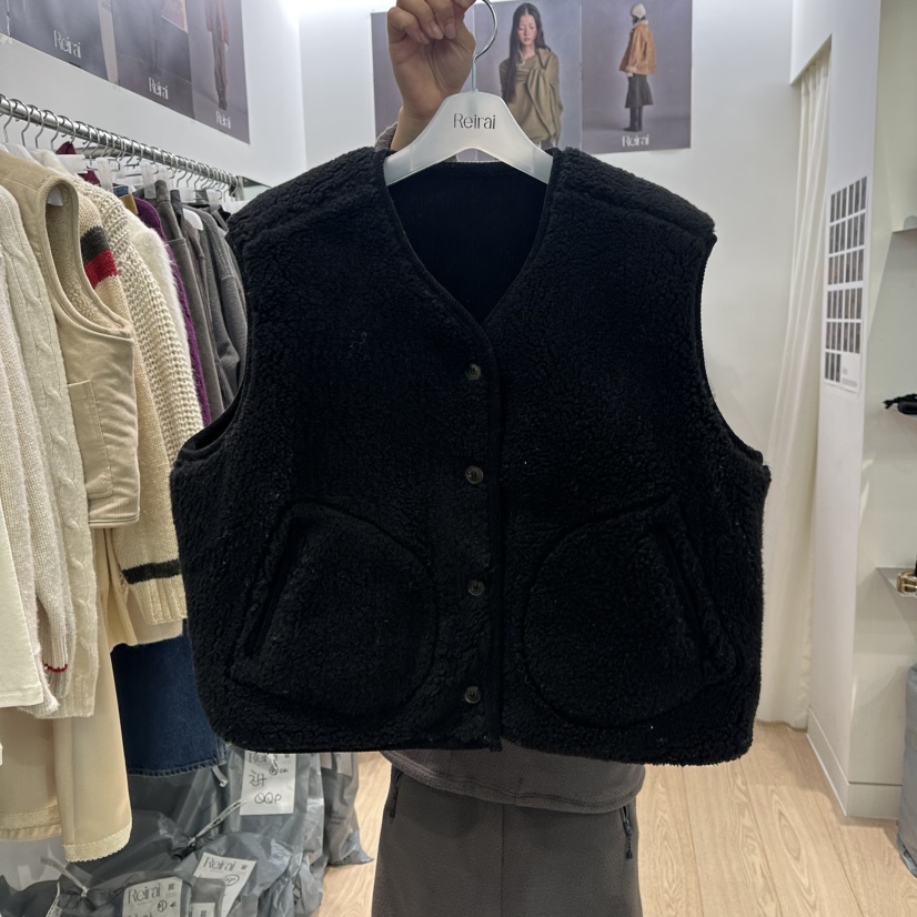 REIRAI東大門㊣實拍女士新款人氣時尚熱賣馬甲里外穿毛皮雙面Reirai馬甲圖色3