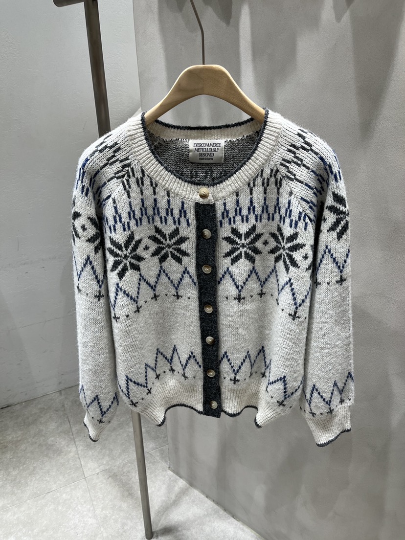 EVERCOMMERCE METICULOUSLY DESIGNED東大門㊣代購女士新品休閑針織衫羊毛EVERCOMMERCE針織衫圖色1