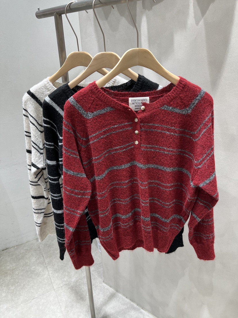 EVERCOMMERCE METICULOUSLY DESIGNED東大門㊣代購女士新品真品針織衫EVERCOMMERCE針織衫