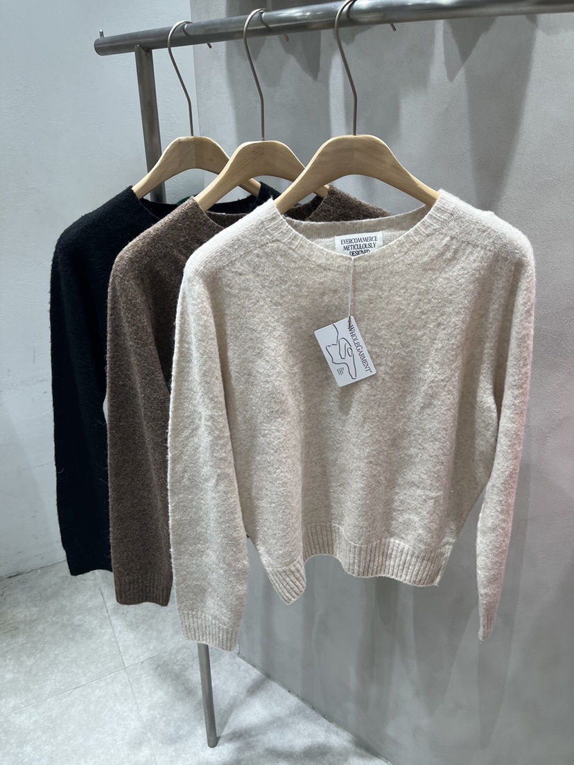 EVERCOMMERCE METICULOUSLY DESIGNED東大門㊣實拍女裝新品時尚針織衫EVERCOMMERCE針織衫