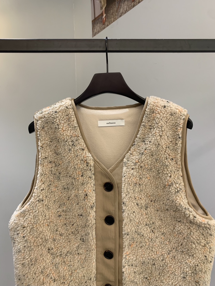 SOFTNESS東大門㊣實拍女裝新款熱賣真品推薦職業25秋冬馬甲Softness/Cosmic馬甲