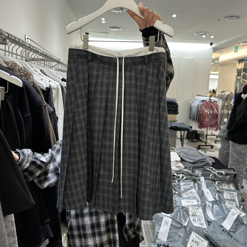 VIVE東大門㊣實拍女士新款25秋冬推薦熱賣人氣半身裙中短裙VIVE半身裙/中短裙圖色1