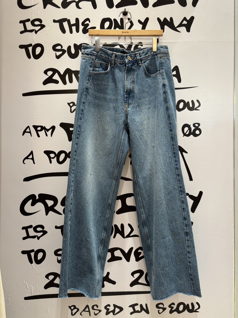 2ND K韓國直郵㊣女裝新品人氣熱賣真品休閑推薦職業牛仔褲2ND K牛仔褲圖色1
