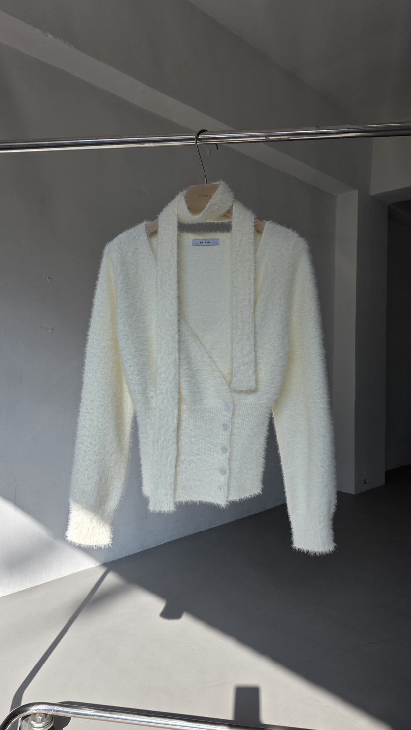 LIMLIMLIM東大門㊣實拍女士新款推薦25秋冬熱賣針織衫含脖帶LIM LIM LIM針織衫圖色1