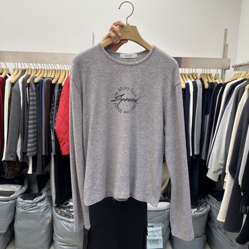 SPECIAL東大門㊣實拍女裝新品25秋冬真品休閑熱賣人氣長袖T恤SPECIAL長袖T恤圖色1