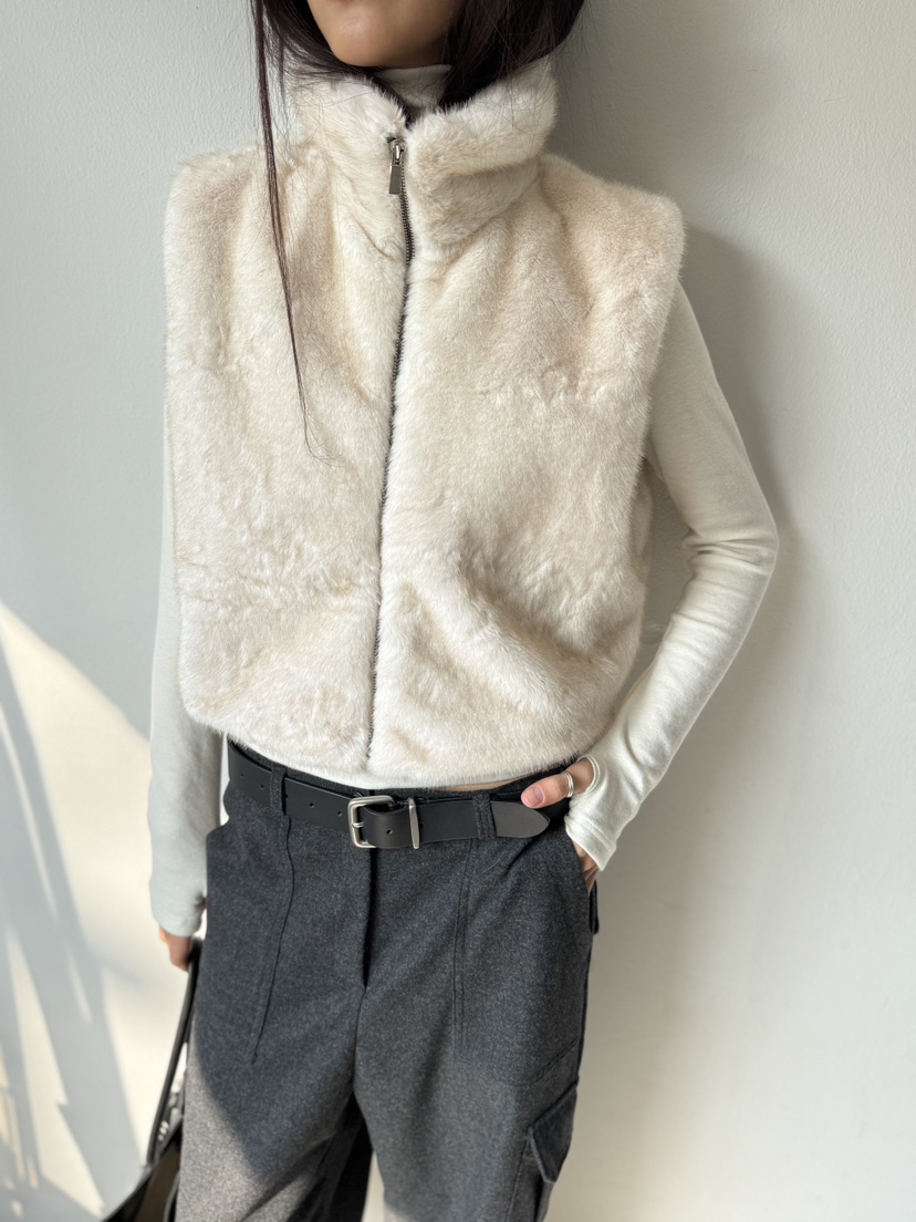 LIMLIMLIM東大門㊣實拍女裝新款推薦時尚熱賣人氣職業馬甲貂皮LIM LIM LIM馬甲