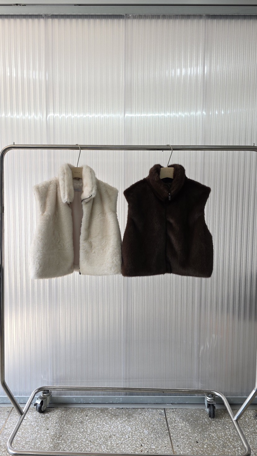 LIMLIMLIM東大門㊣實拍女裝新款推薦時尚熱賣人氣職業馬甲貂皮LIM LIM LIM馬甲