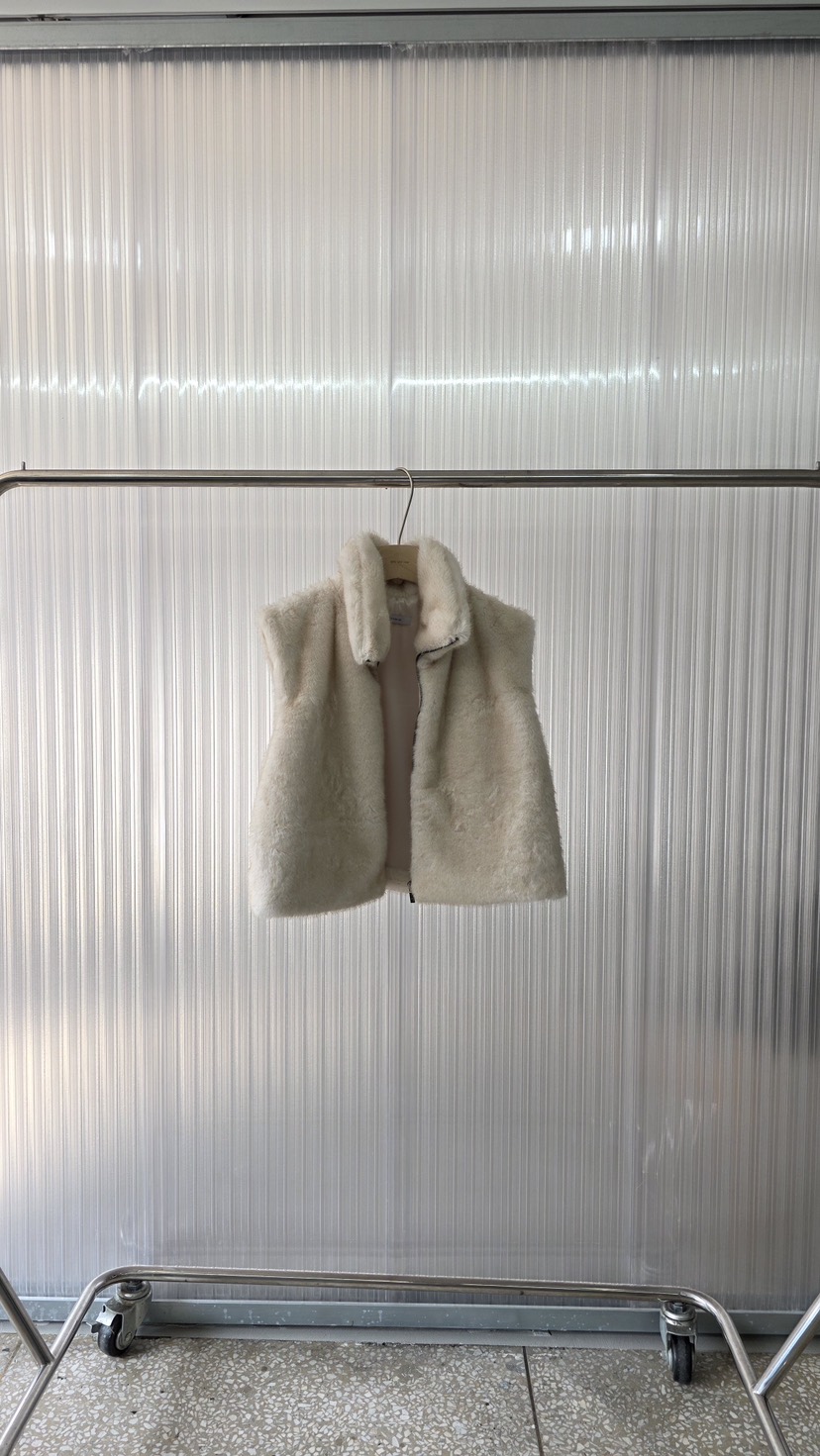 LIMLIMLIM東大門㊣實拍女裝新款推薦時尚熱賣人氣職業馬甲貂皮LIM LIM LIM馬甲圖色2