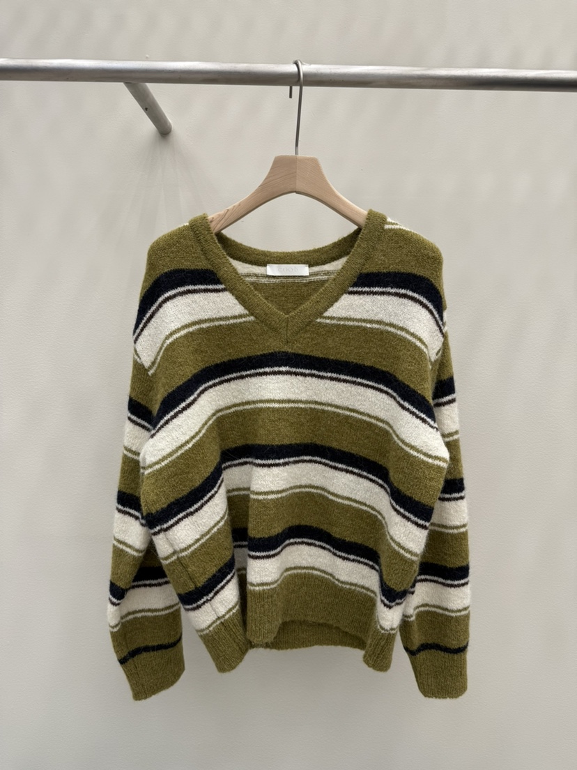 EOOB/LAMEREI東大門㊣直郵女裝新品熱賣25秋冬針織衫V領條紋EOOB/LAMEREI針織衫圖色2