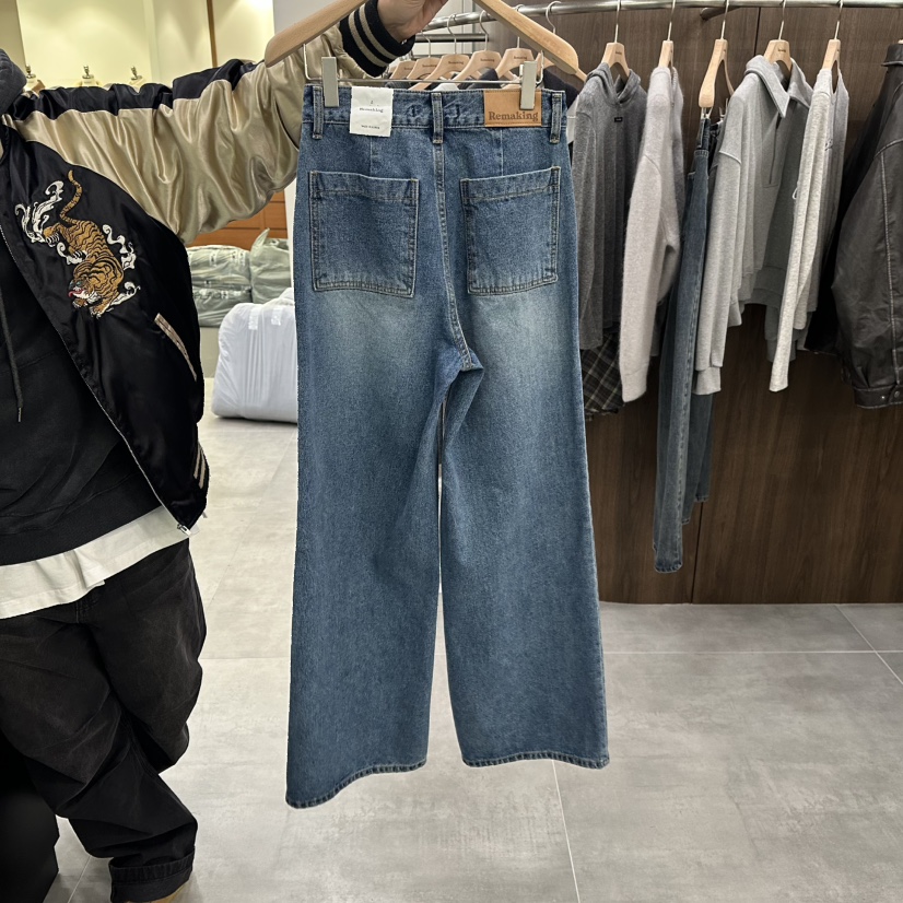 URBANSTORY/REMAKING東大門㊣直郵女裝新品熱賣牛仔褲口袋Remaking/URBANSTORY牛仔褲