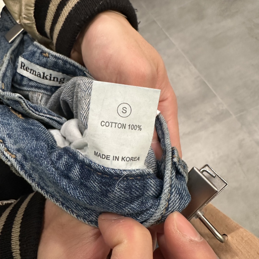 URBANSTORY/REMAKING東大門㊣直郵女裝新品熱賣牛仔褲口袋Remaking/URBANSTORY牛仔褲