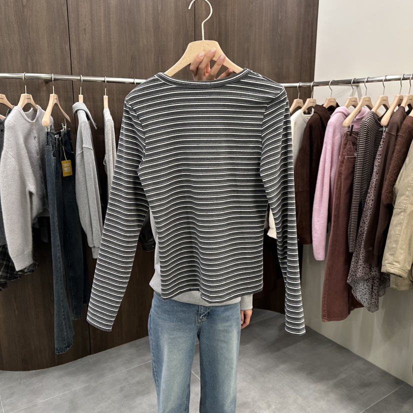 URBANSTORY/REMAKING東大門㊣直郵女士新款時尚熱賣長袖T恤Remaking/URBANSTORY長袖T恤