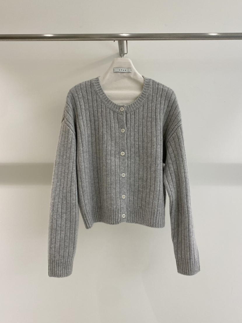 1968韓國直郵㊣女士新品時尚熱賣人氣休閑針織衫圓領開衫紐扣1968/YEOUYA針織衫圖色2