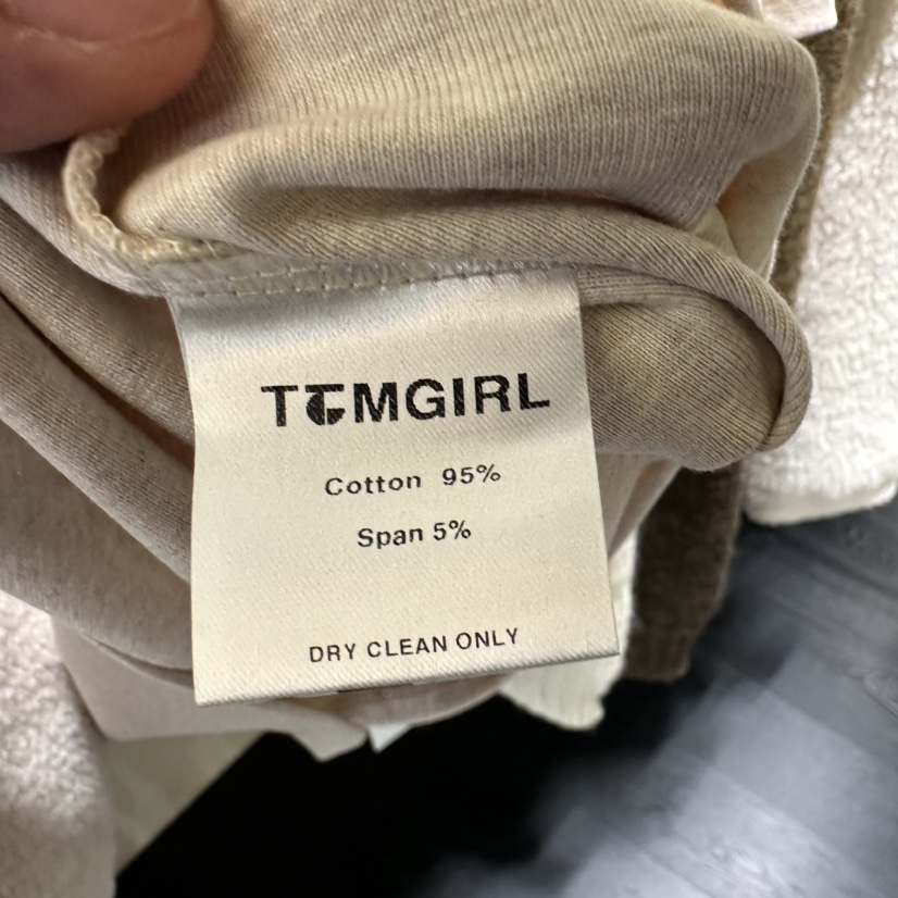 TOMGIRL東大門㊣實拍女裝新款25秋冬熱賣推薦人氣真品時尚T恤TOMGIRLT恤