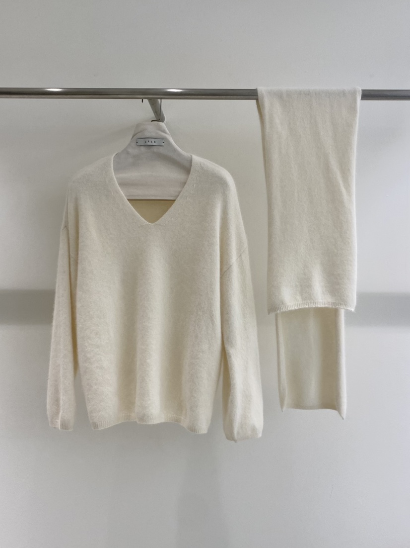 1968東大門㊣實拍女士新款熱賣時尚職業套裝兩件套V領套裝圍巾1968/YEOUYA套裝圖色1