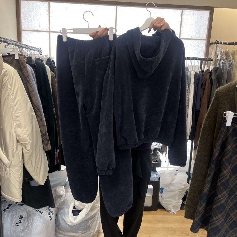 FLAT東大門㊣代購女裝新款職業休閑時尚套裝天鵝絨加絨套裝FLAT套裝