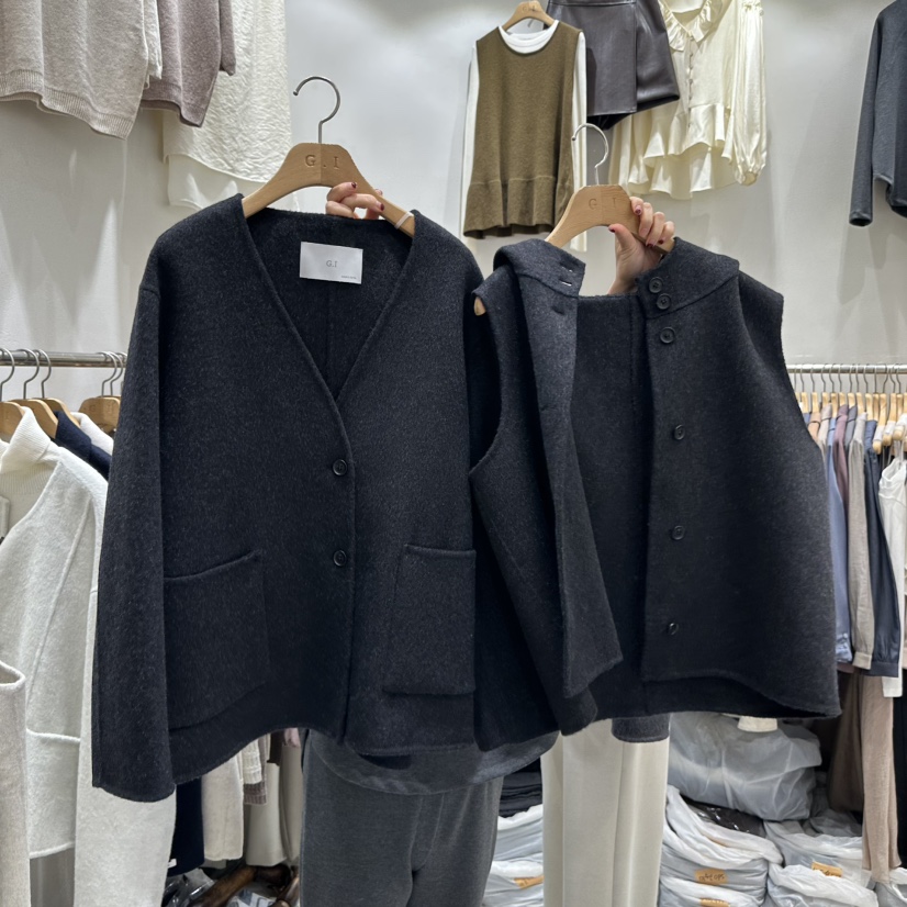 G.I-L東大門㊣代購女裝新品時尚真品人氣25秋冬熱賣推薦套裝G.I-L套裝圖色2