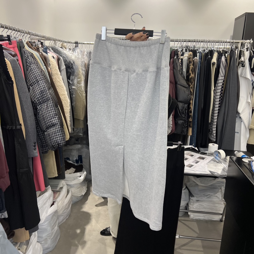 THE SECOND GROW韓國代購㊣女士新品25秋冬半身裙中短裙羊皮THE SECOND GROW半身裙/中短裙