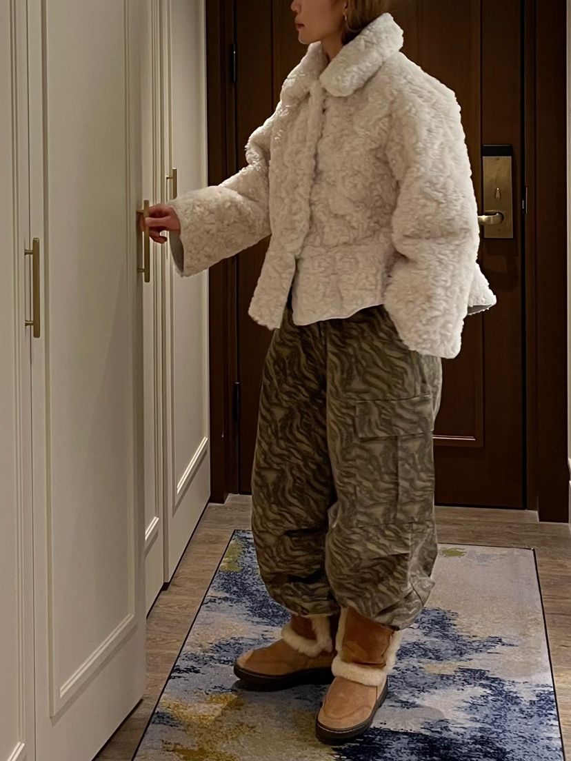 LOVE PULL東大門㊣實拍女裝新款休閑推薦時尚人氣短款大衣LOVE PULL短款大衣