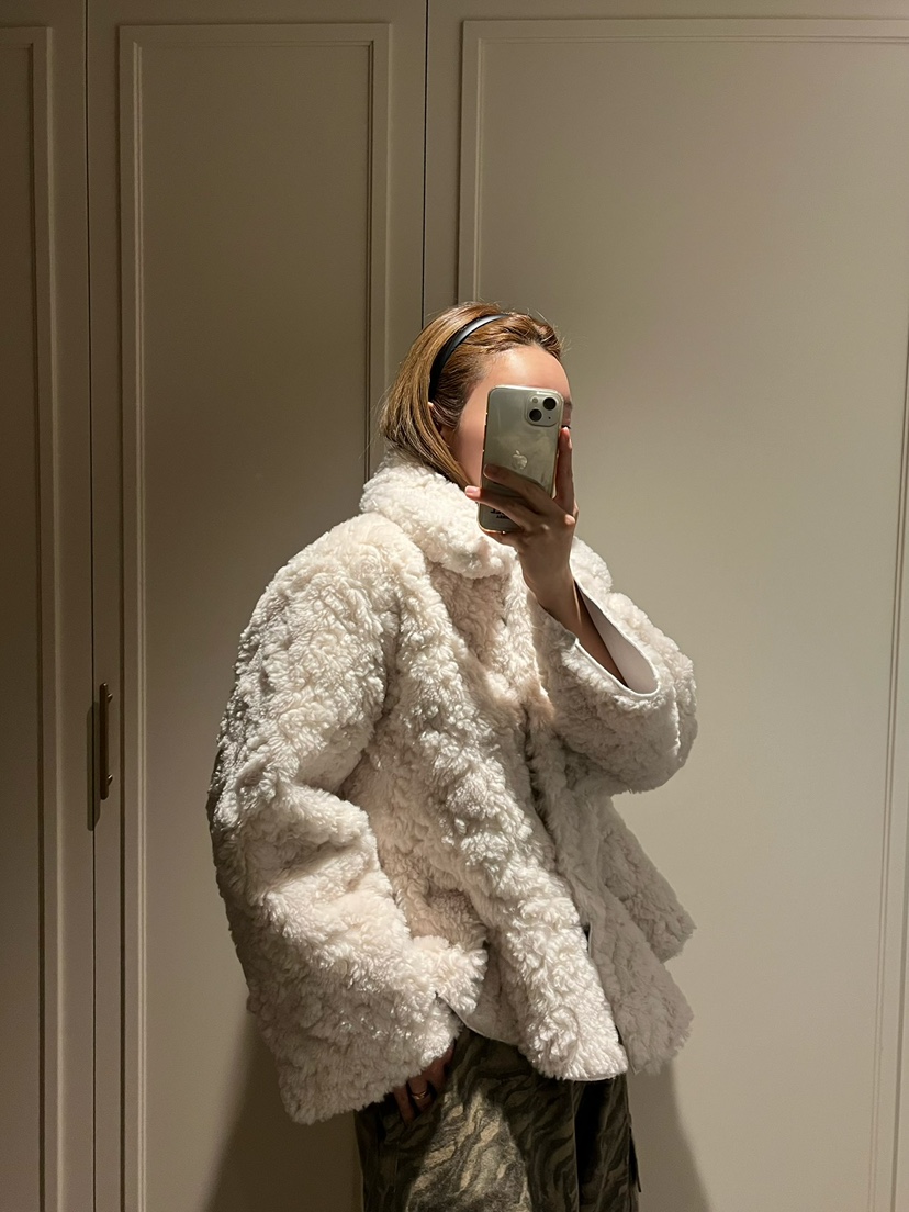 LOVE PULL東大門㊣實拍女裝新款休閑推薦時尚人氣短款大衣LOVE PULL短款大衣